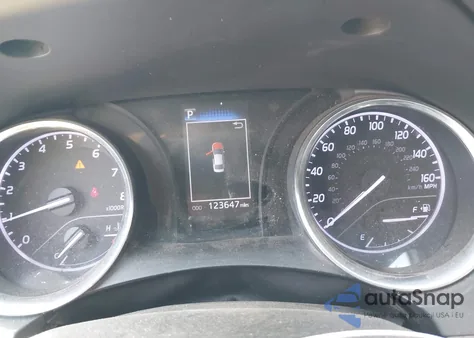 2019 Toyota Camry Le z USA, uszkodzony, nr VIN 4T1B11HK9KU242794